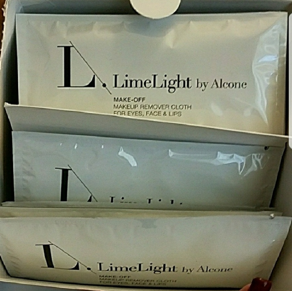 Limelight cloths individually wrapped